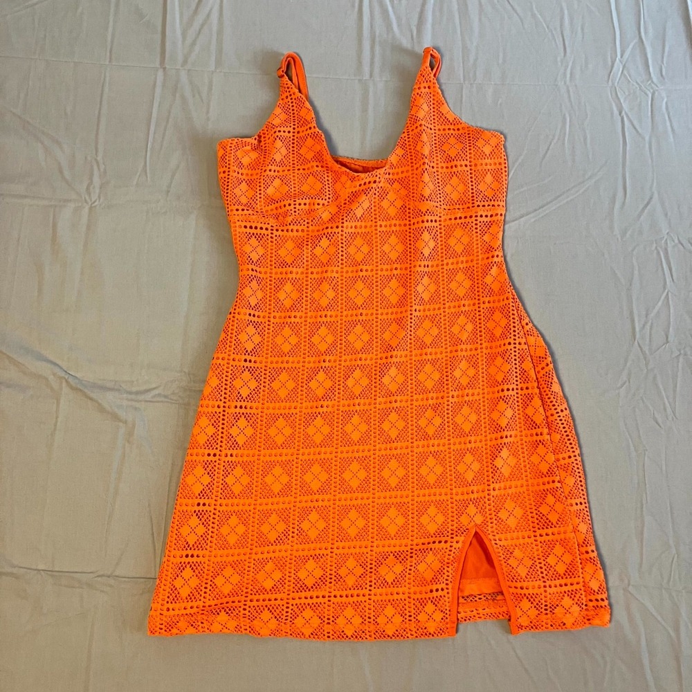 Orange Bodycon Crochet Lace Women Top Medium Slit V-Neck Adjustable Straps EUC